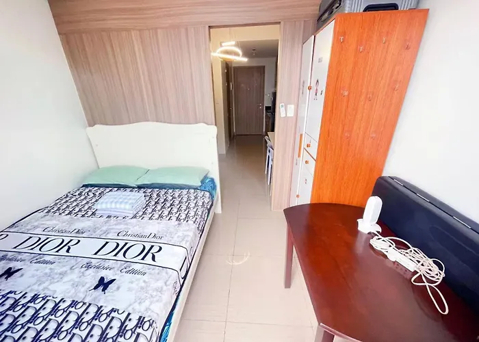 Shore 2 Tower 3 Near Moa Easy Vacation Shopping Center * Manila